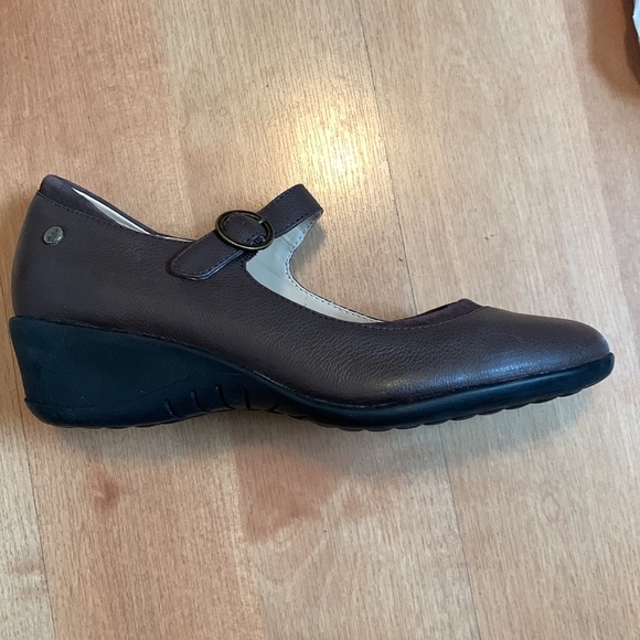 Hush Puppies Odell Mary Jane sz 9 Brown like new - Picture 6 of 6